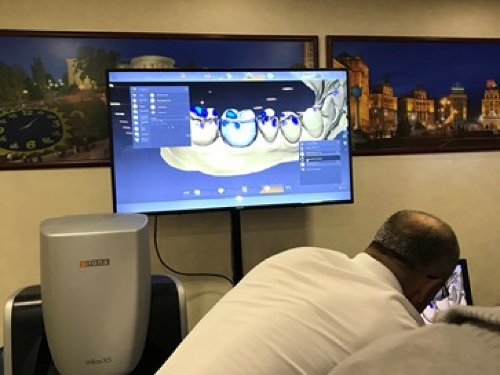 Конференція «Цифрова стоматологія» Dentsply Sirona