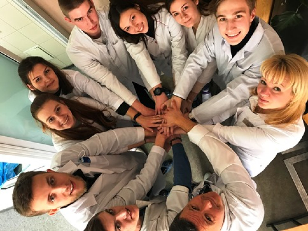 Майстер-клас «Зняття відбитків з імплантатів методом відкритої ложки».