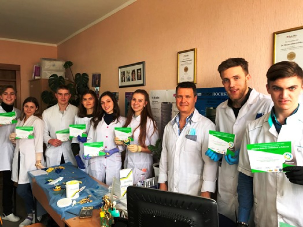 Майстер-клас «Зняття відбитків з імплантатів методом відкритої ложки».