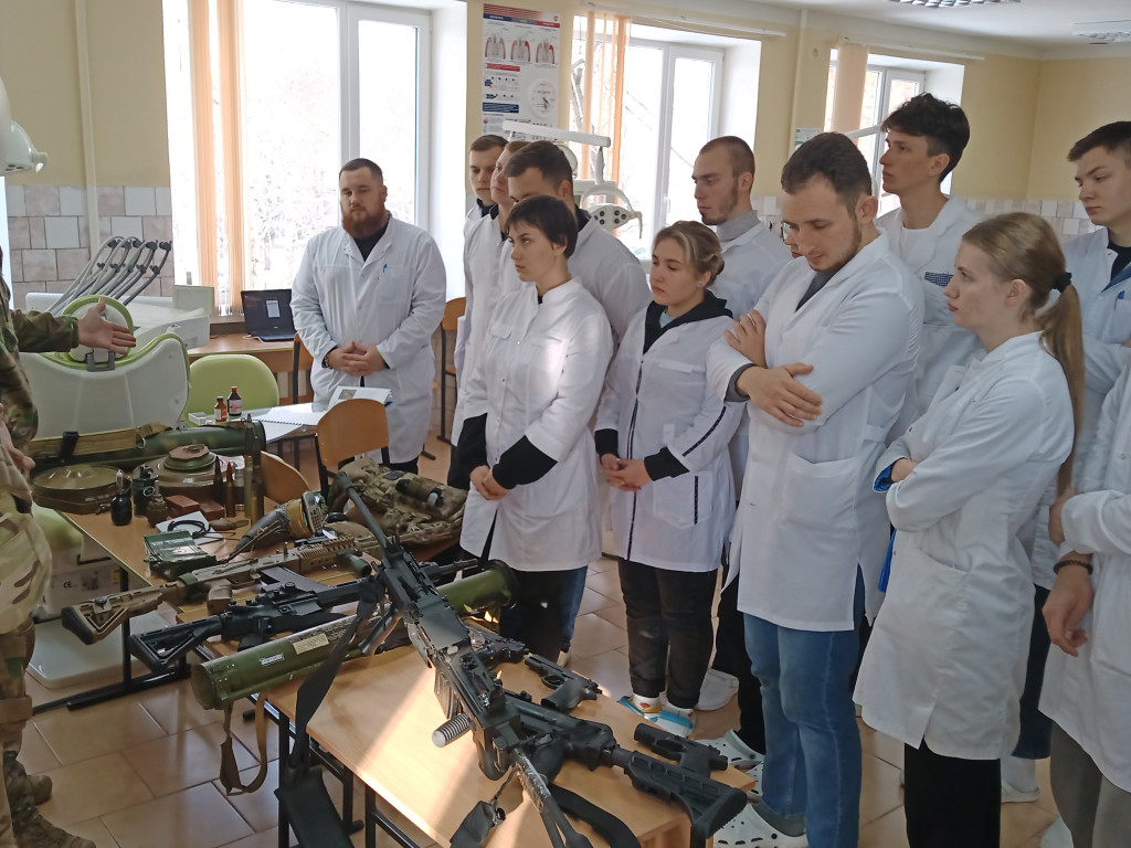 До дня Гідності та Свободи